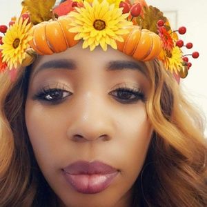 Meet your Posher, Rashida